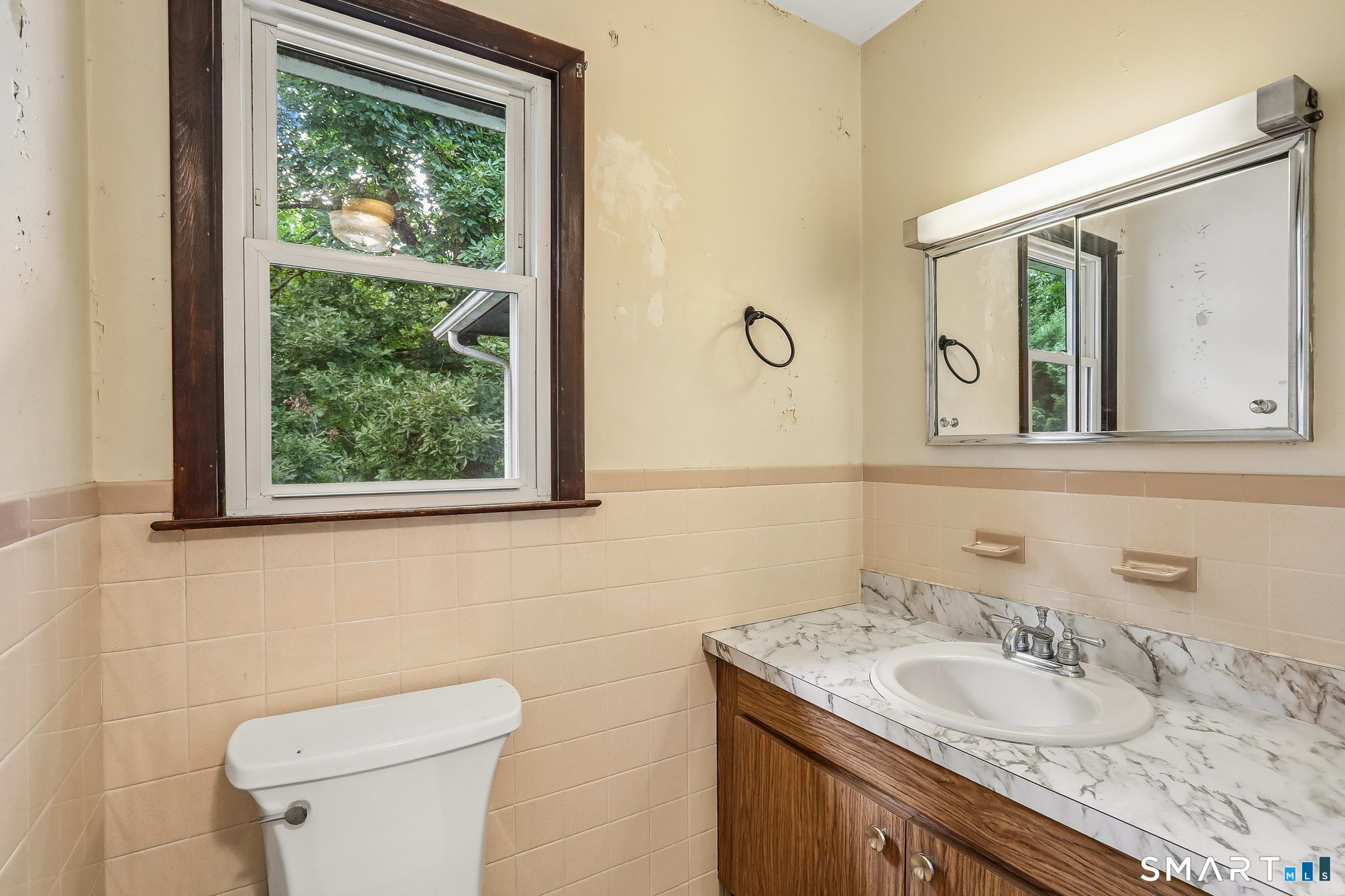 25 Woodbury Drive Property Photo 14