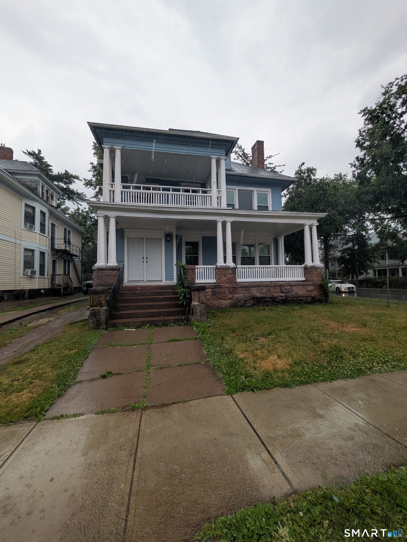 271 Sherman Avenue Property Photo 1