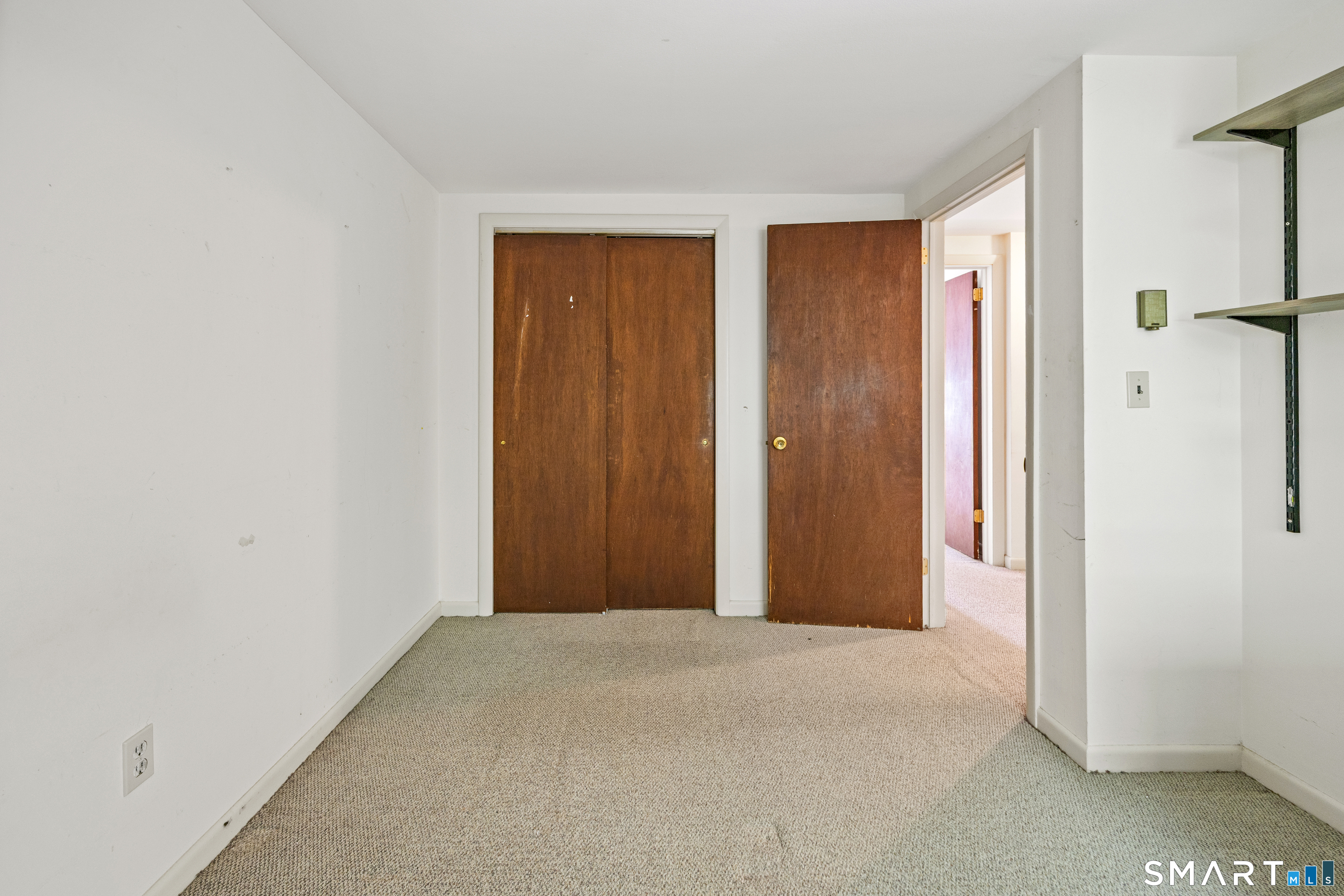 1581 Meriden Waterbury 6 Turnpike Property Photo 16