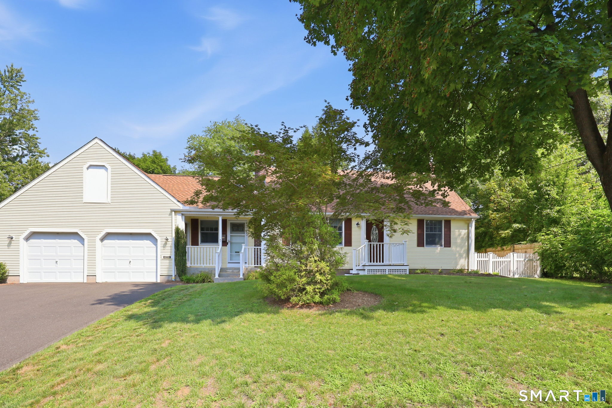 7 Play Road Property Photo 1