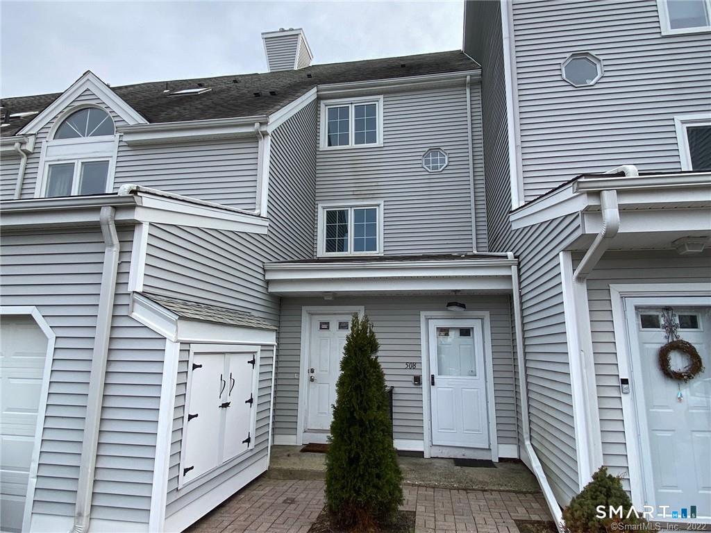 560 Silver Sands 508 Road Property Photo 1