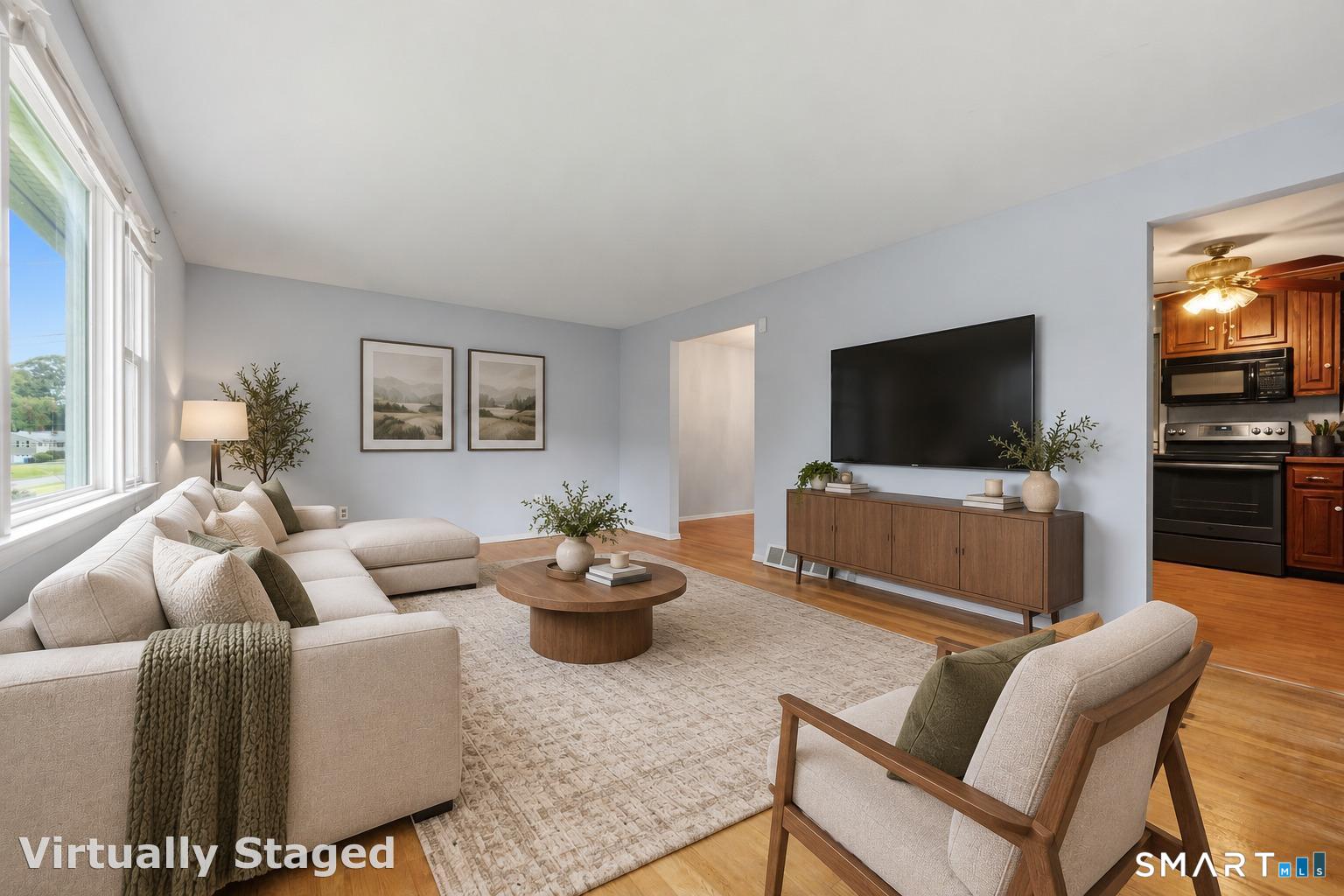 42 Falmouth Drive Property Photo 3