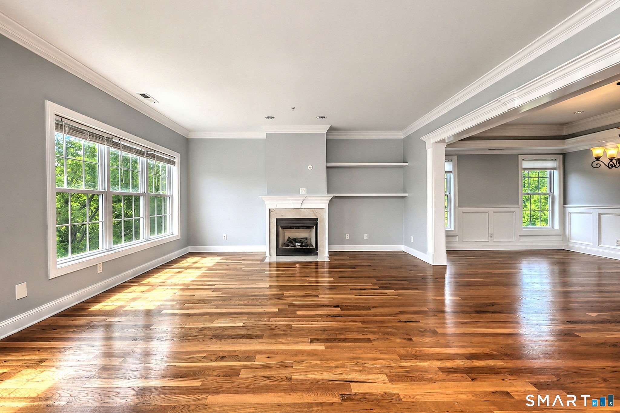 449 New Haven Avenue Property Photo 6