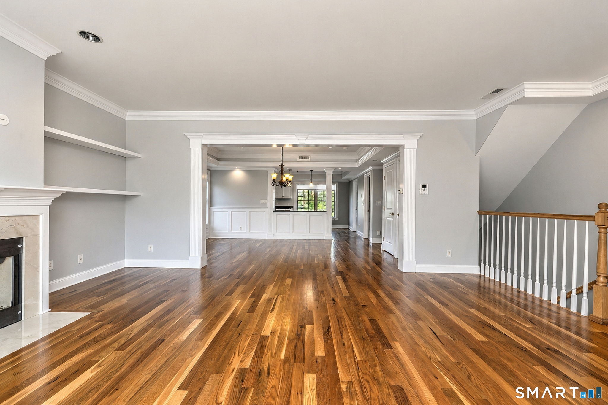 449 New Haven Avenue Property Photo 9