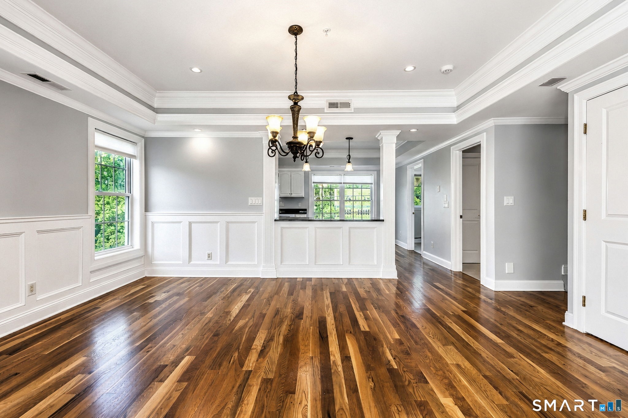 449 New Haven Avenue Property Photo 12