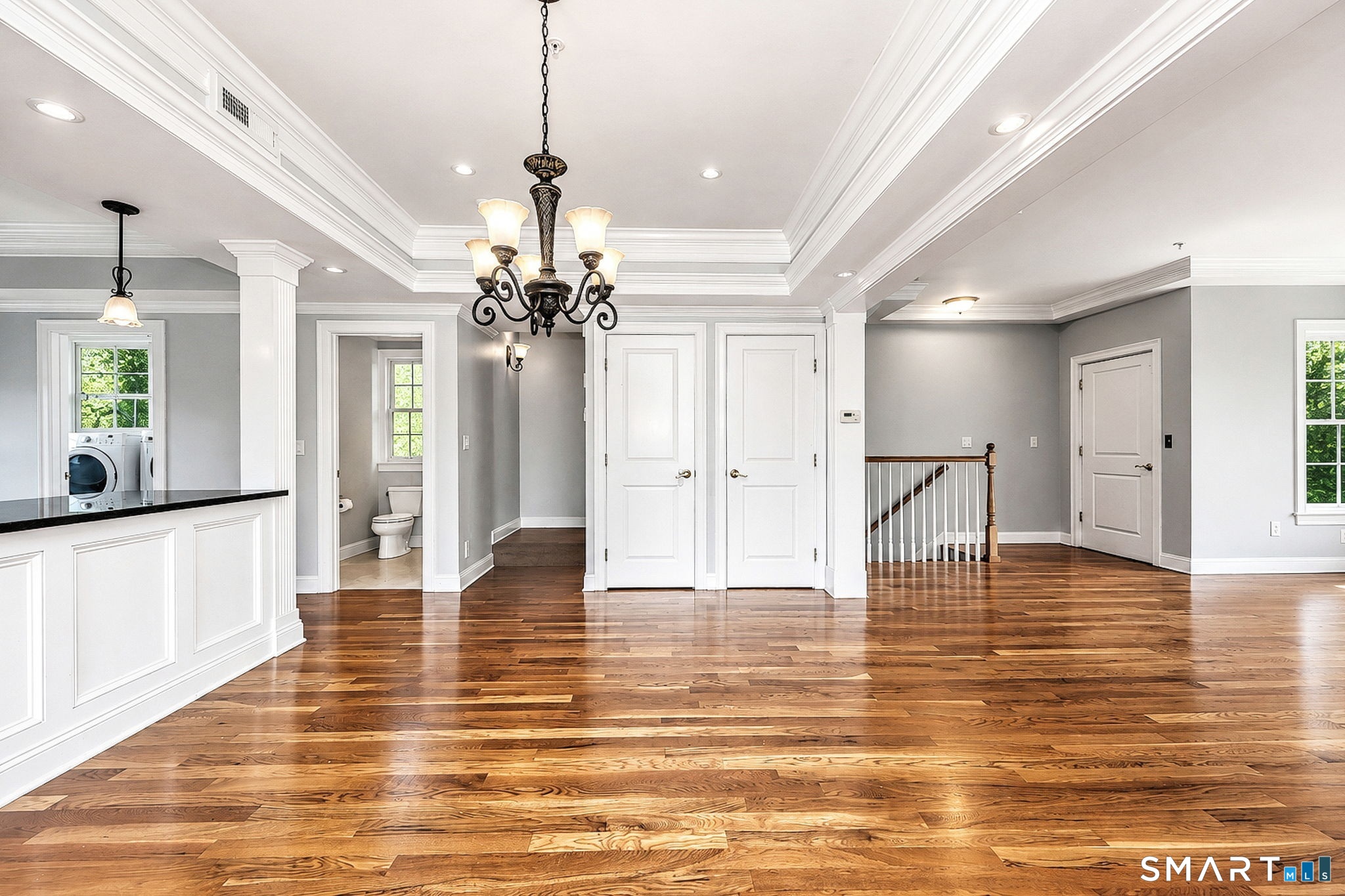 449 New Haven Avenue Property Photo 16