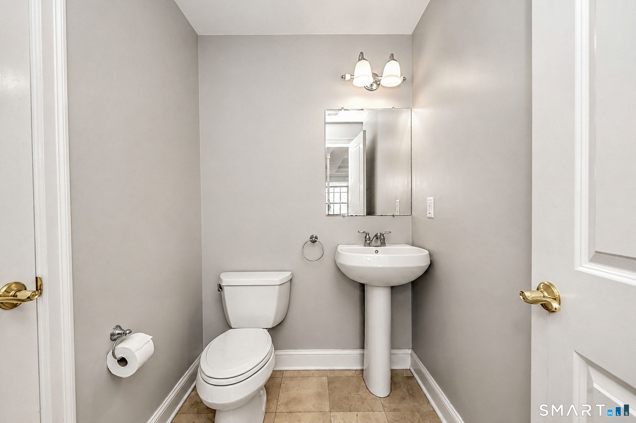 449 New Haven Avenue Property Photo 22