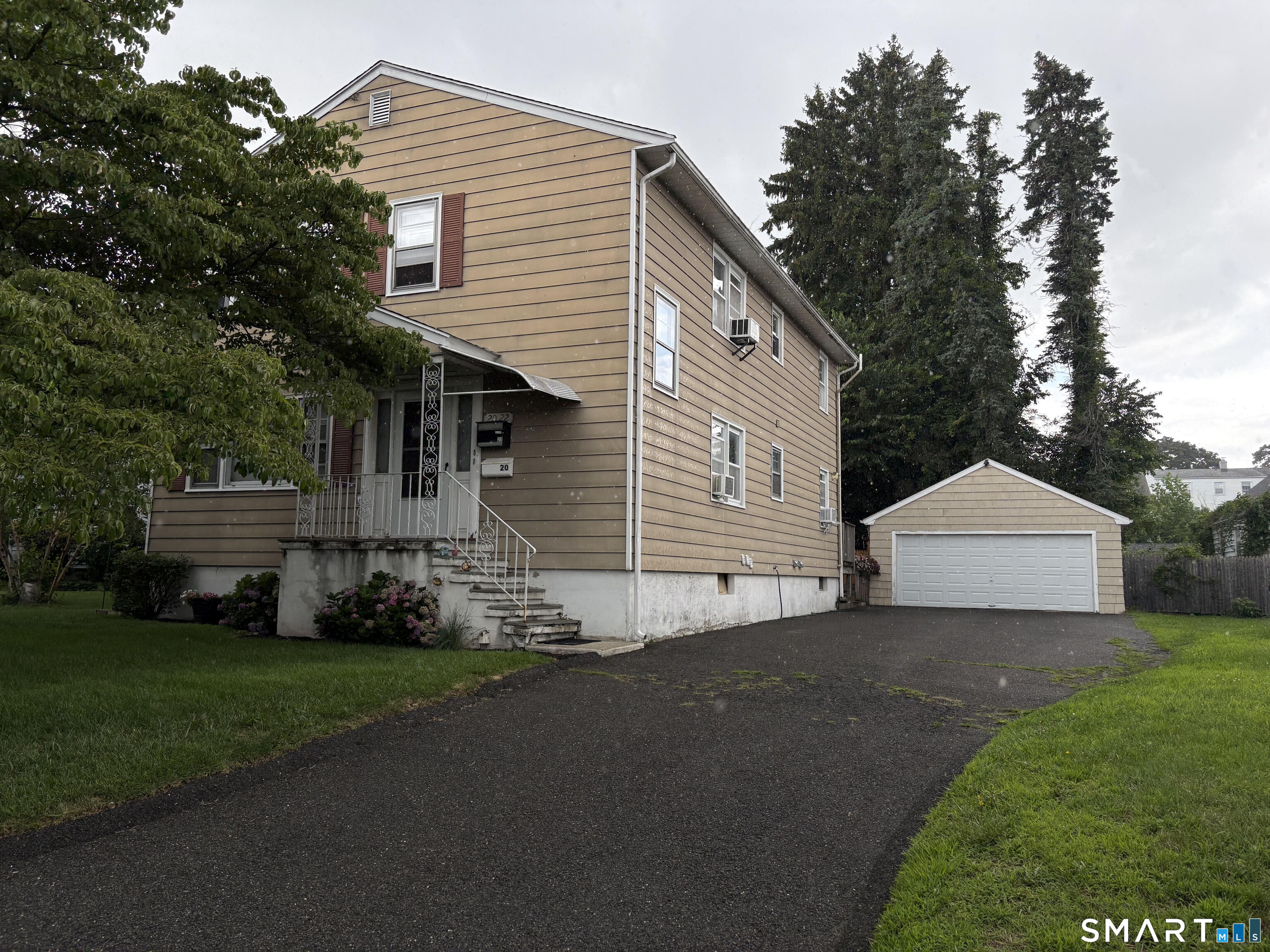 20-22 Grasso Terrace Property Photo 2
