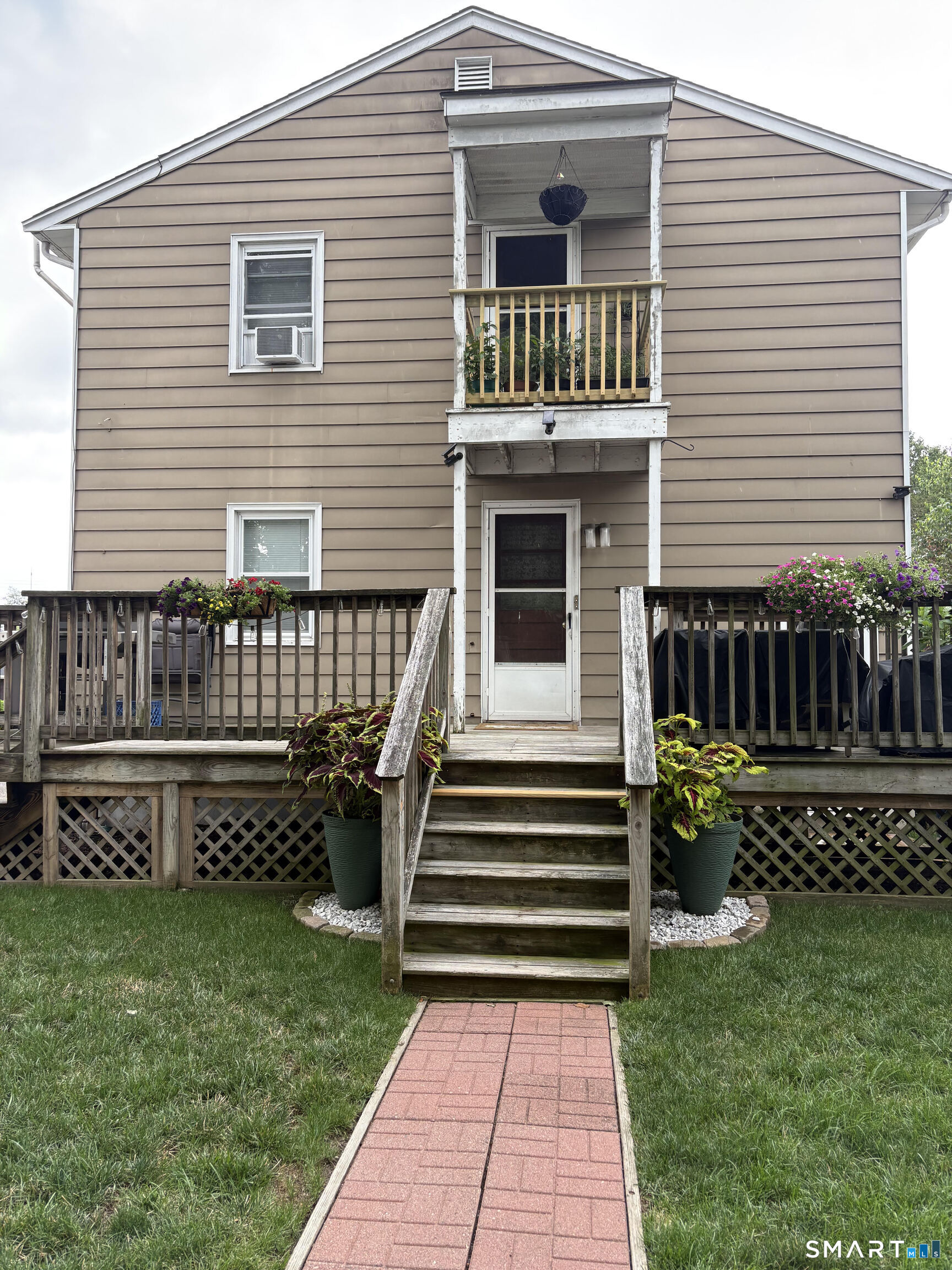 20-22 Grasso Terrace Property Photo 3