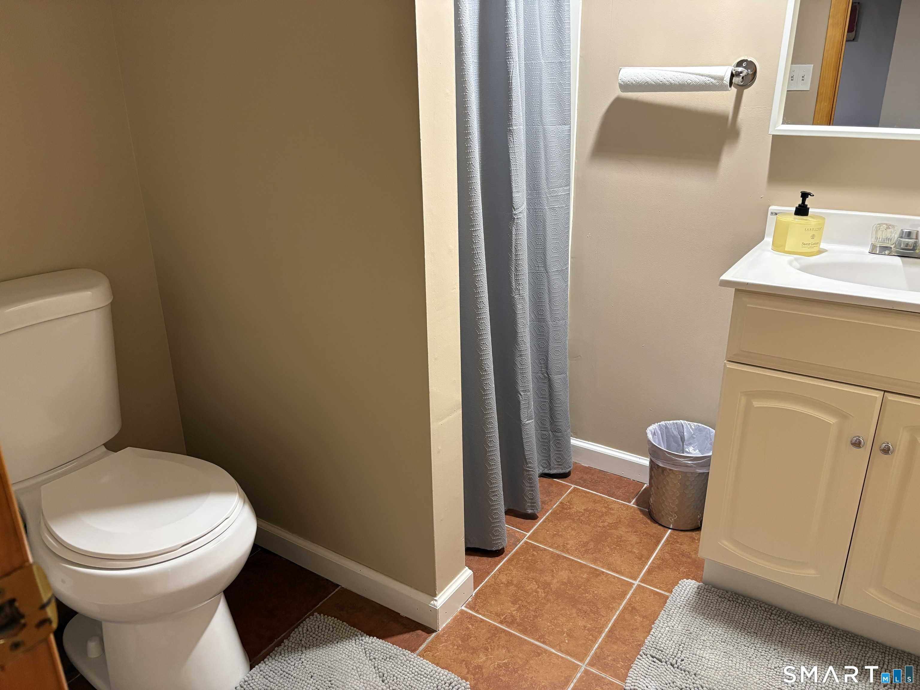 20-22 Grasso Terrace Property Photo 22