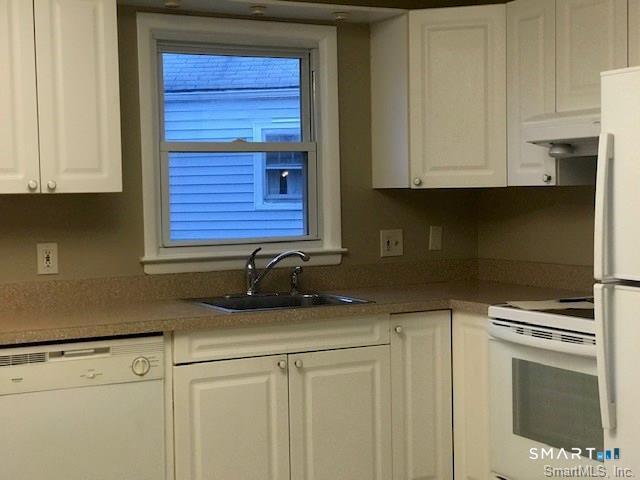 20-22 Grasso Terrace Property Photo 32