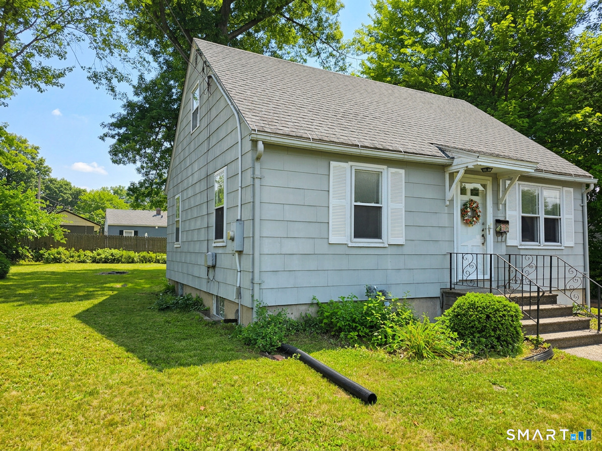 417 Atwood Avenue Property Photo 2