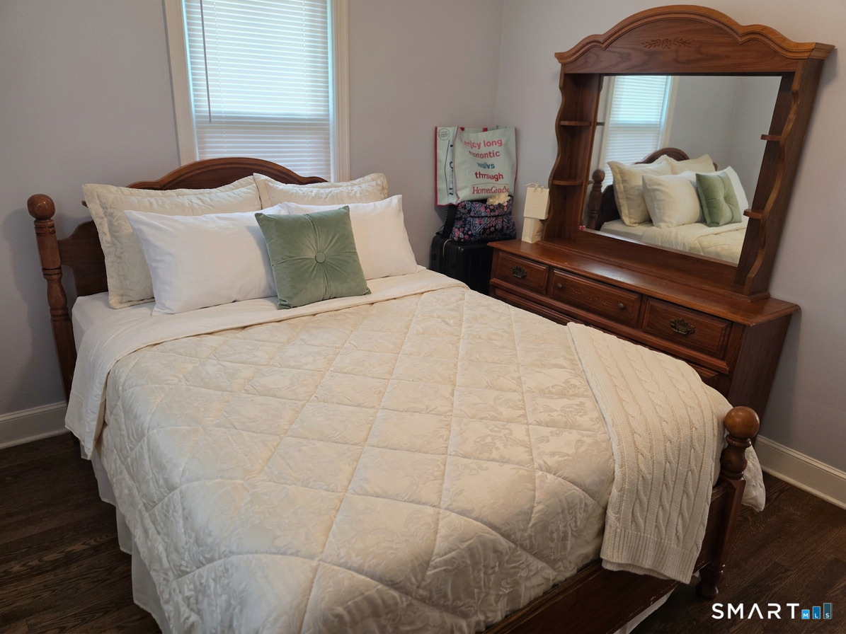 417 Atwood Avenue Property Photo 11