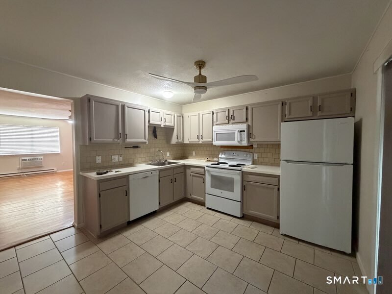 181 Hicks 2c Street Property Photo 3