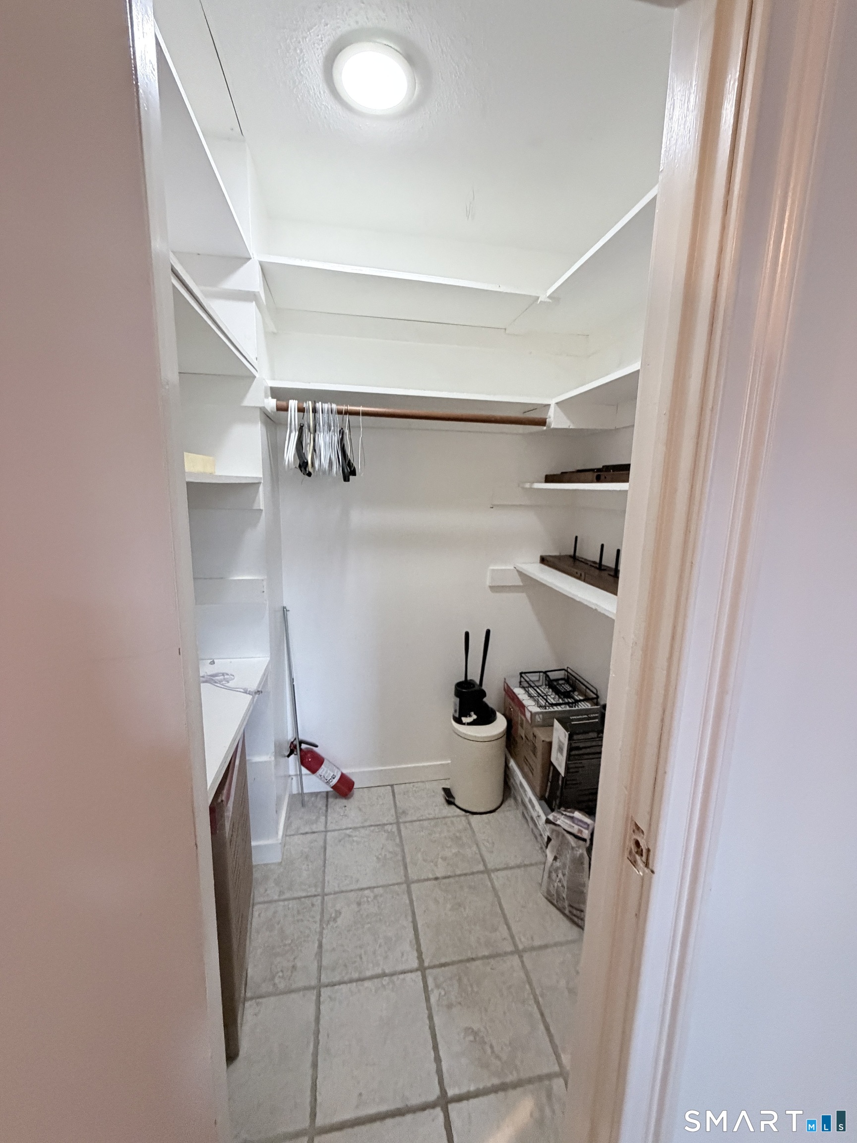 83 Washington 2h Street Property Photo 8
