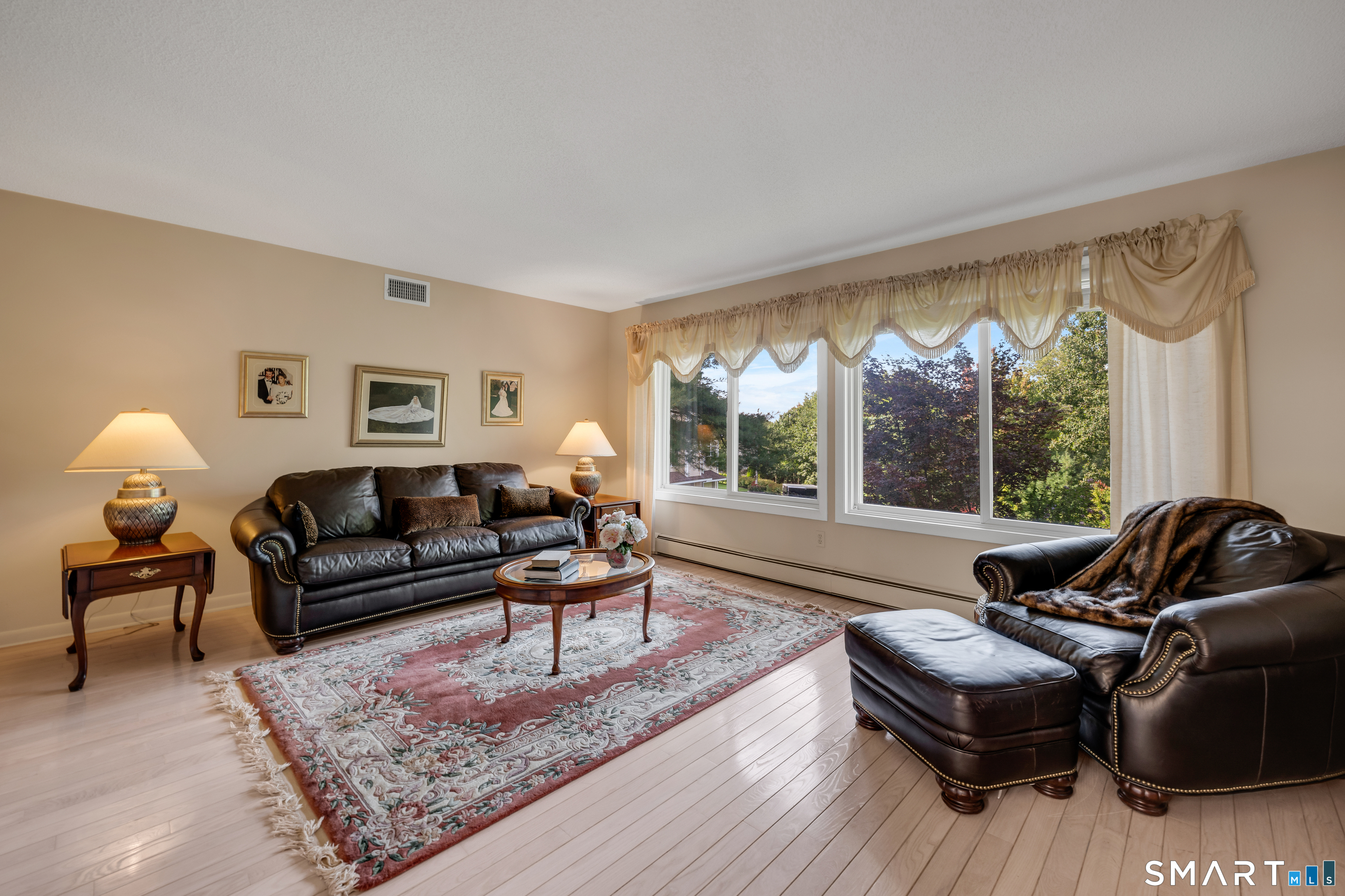 154 Suncrest Court Property Photo 8