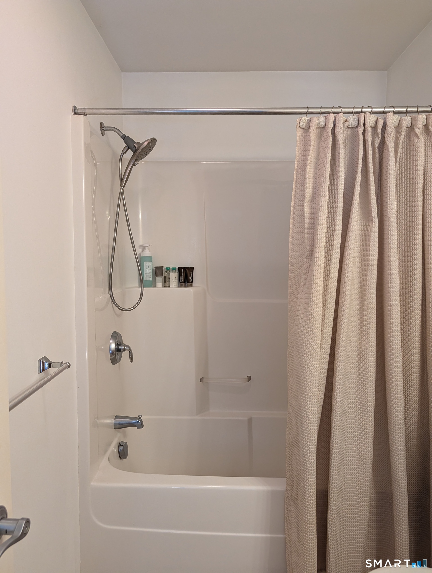 159 Bradford Walk Property Photo 16