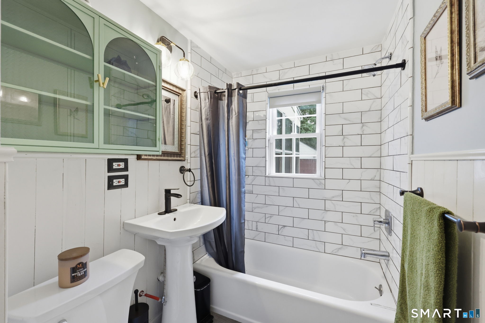 134 Oakwood Avenue Property Photo 16