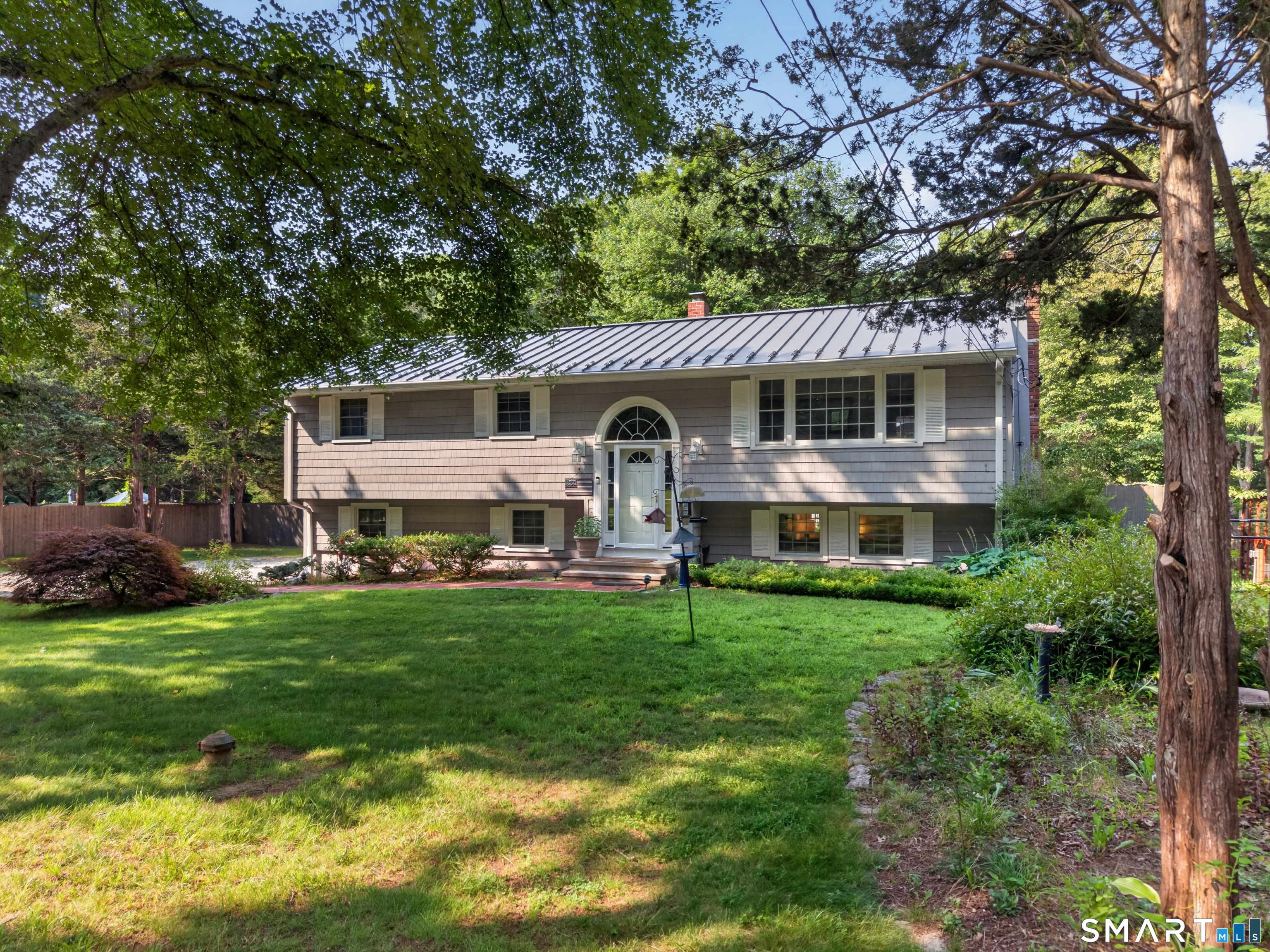 35 Chapman Mill Pond Road Property Photo 5