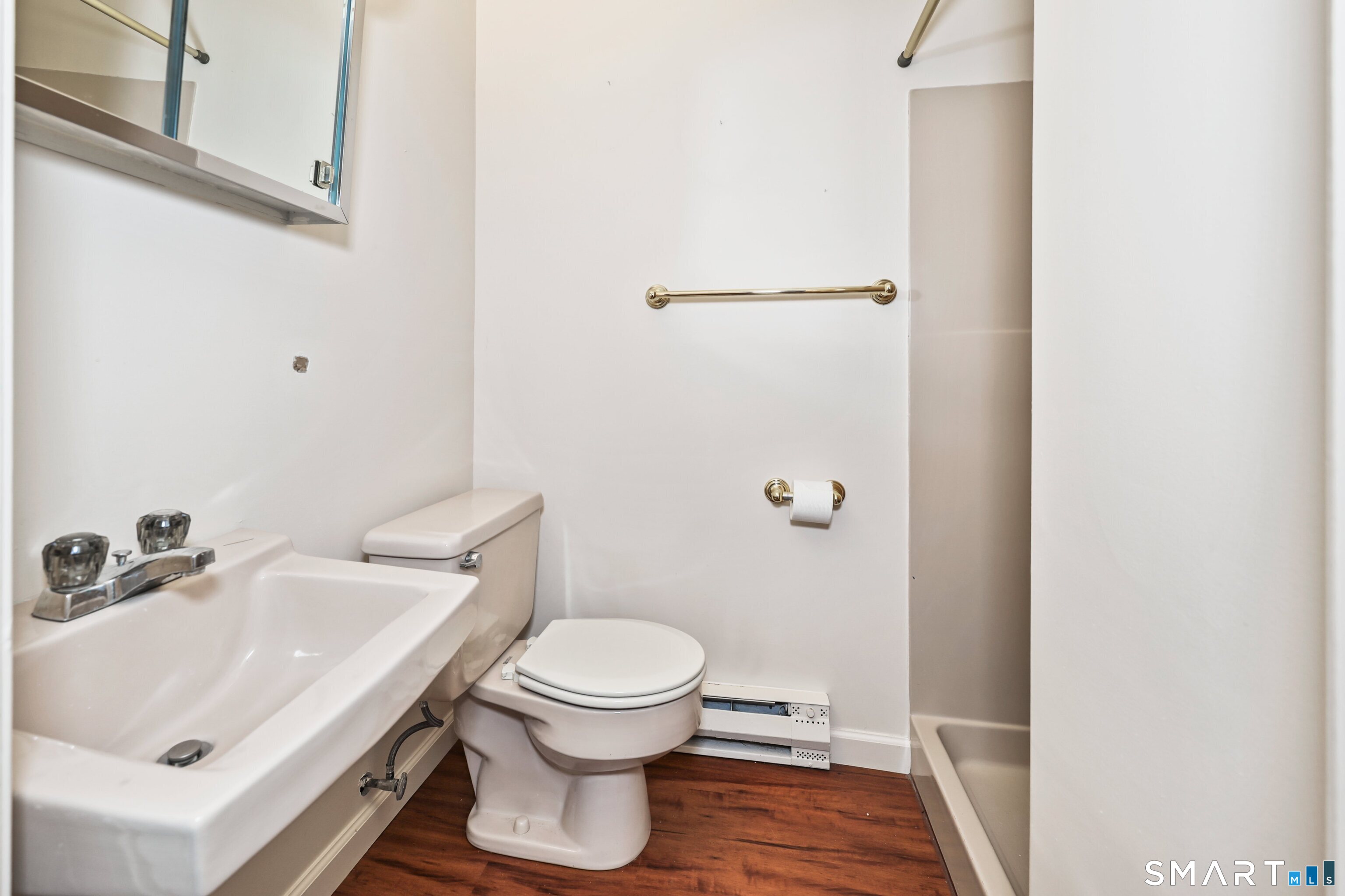 123 Queens 123 Road Property Photo 25