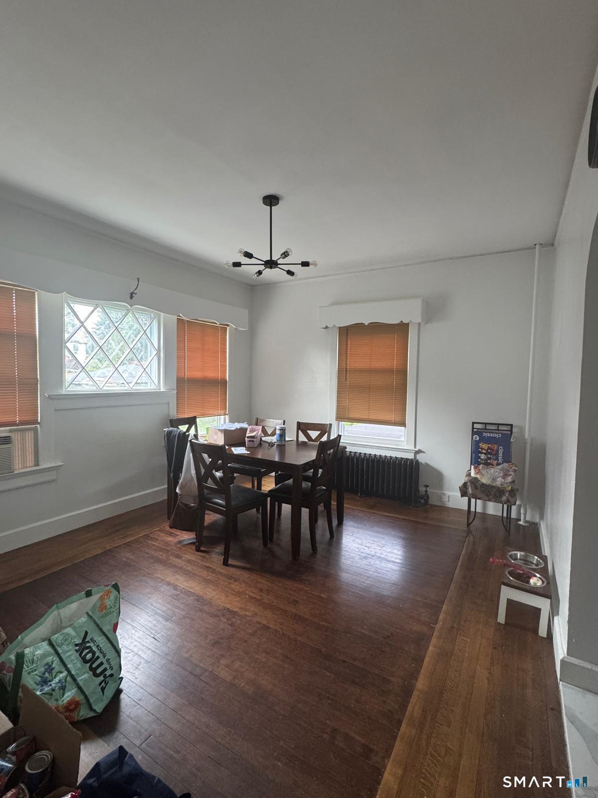 75 Willetts Avenue Property Photo 8