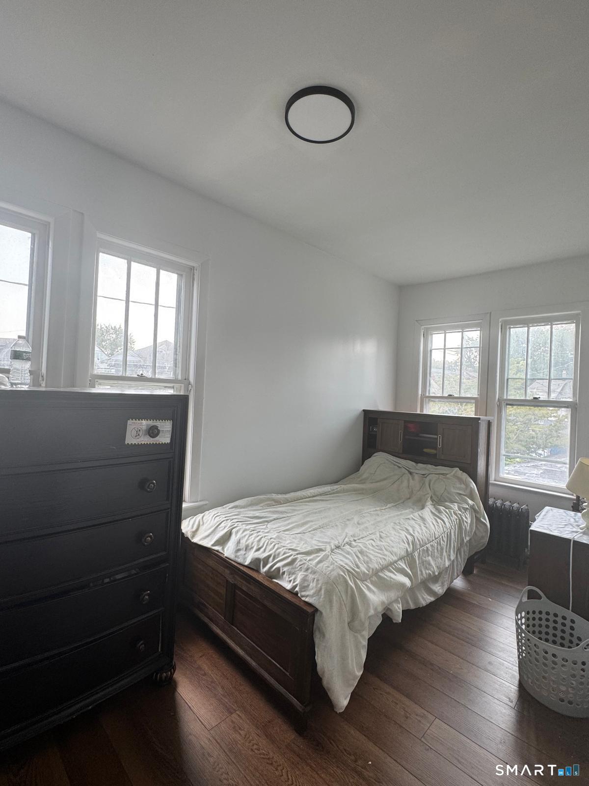 75 Willetts Avenue Property Photo 15