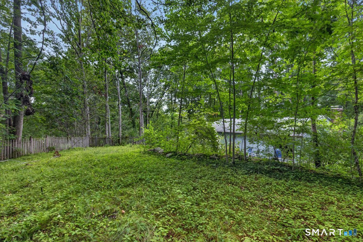 35 Aileen Drive Property Photo 32