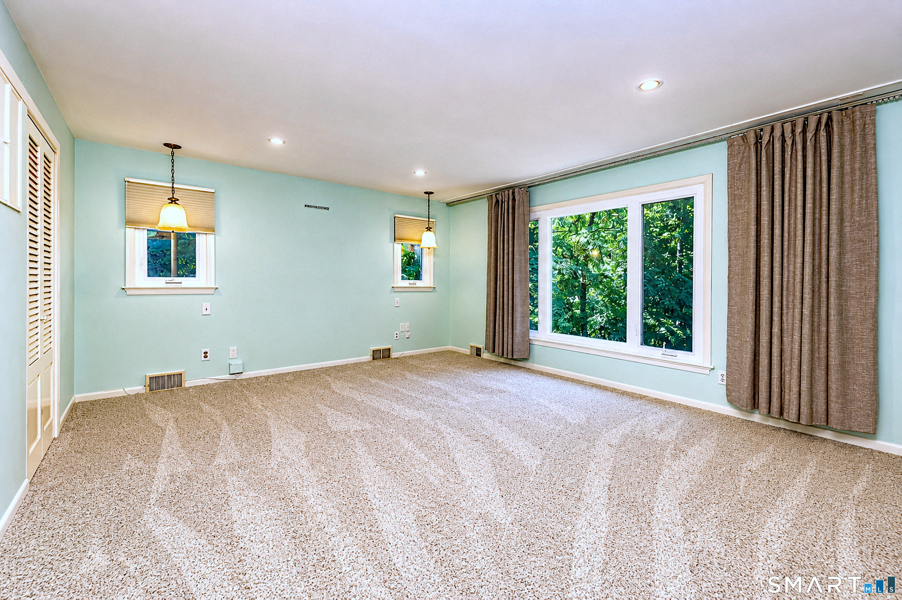 24 Inverness Road Property Photo 22