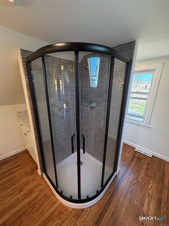 83 Tower Street Property Photo 11