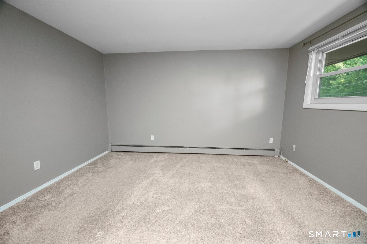 183 Williamstown 183 Court Property Photo 15