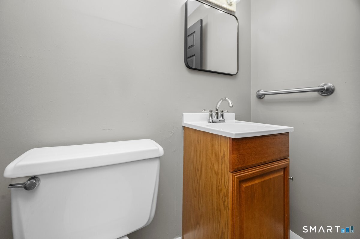 183 Williamstown 183 Court Property Photo 24