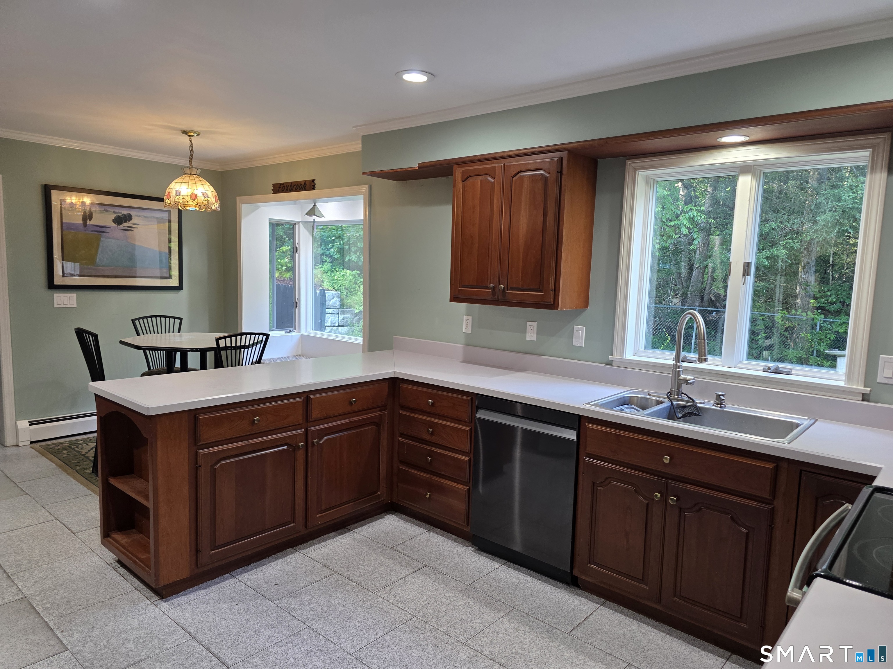 20 Fox Brook Road Property Photo 4