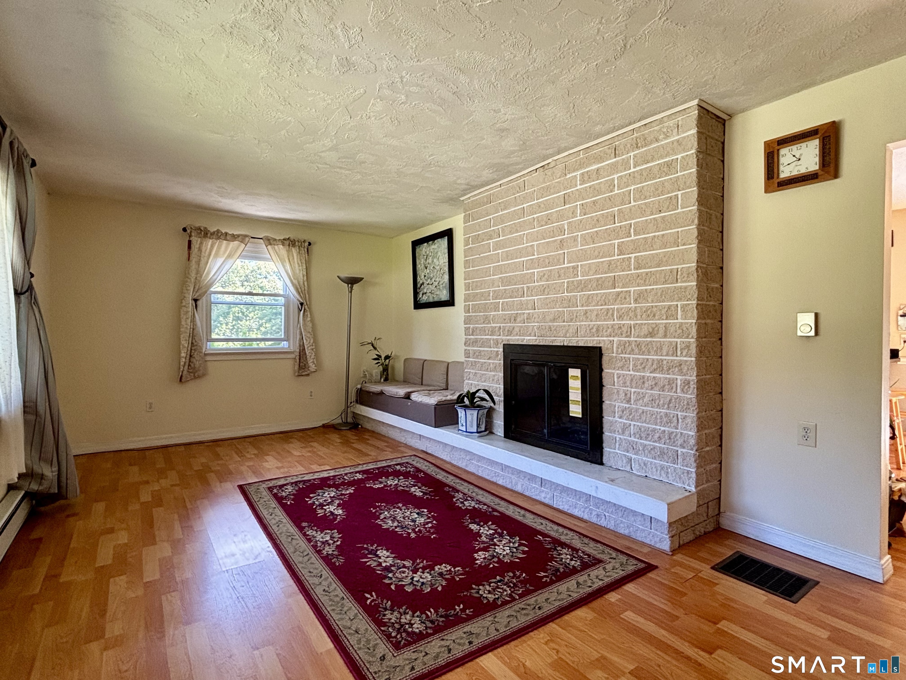 32 Pollys Lane Property Photo 6