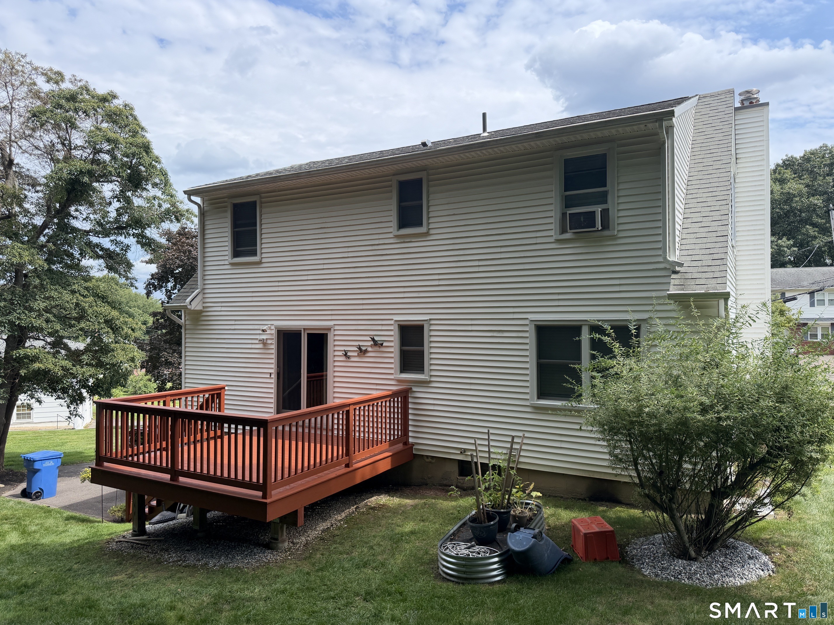 18 Kendall Circle Property Photo 9
