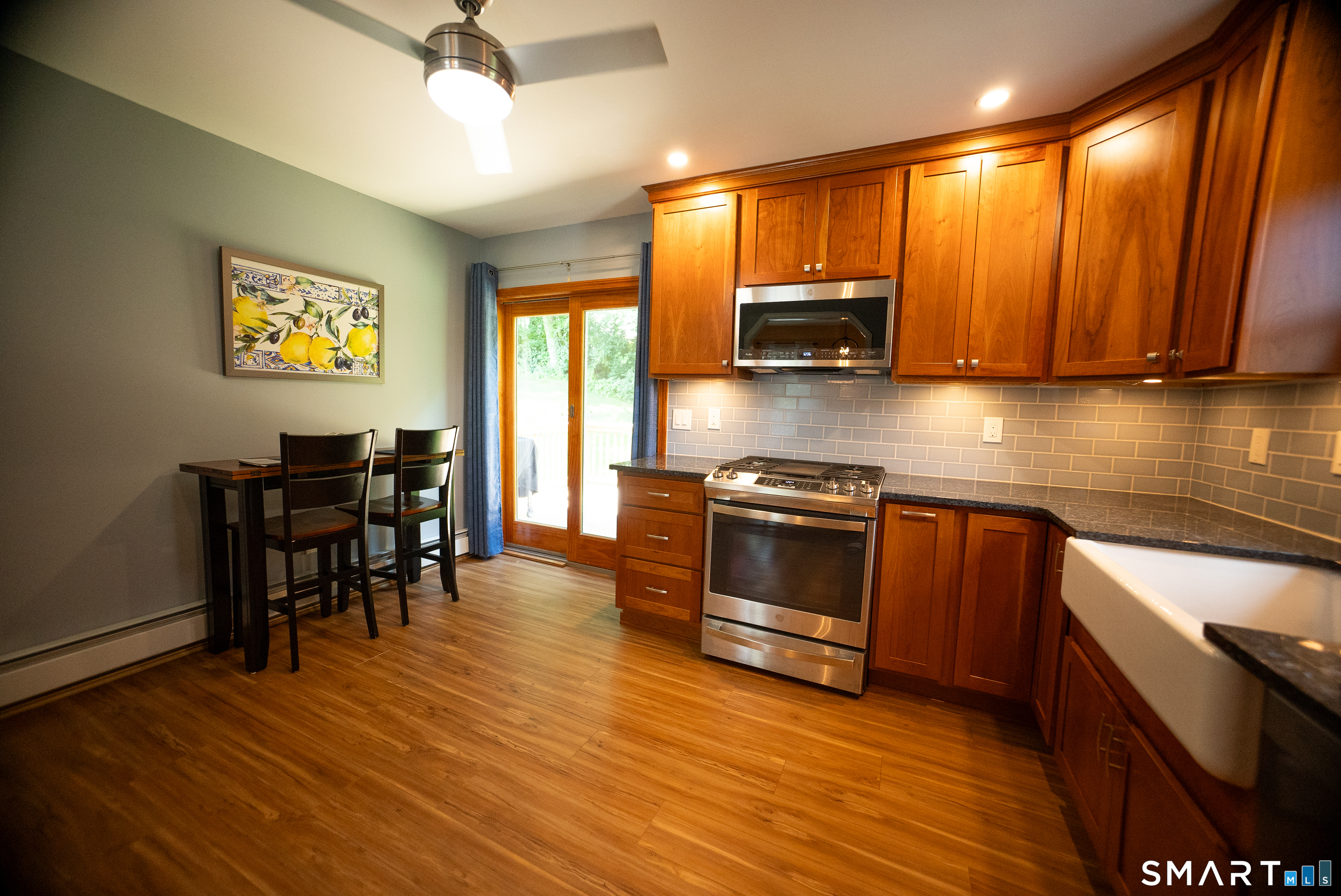18 Kendall Circle Property Photo 12