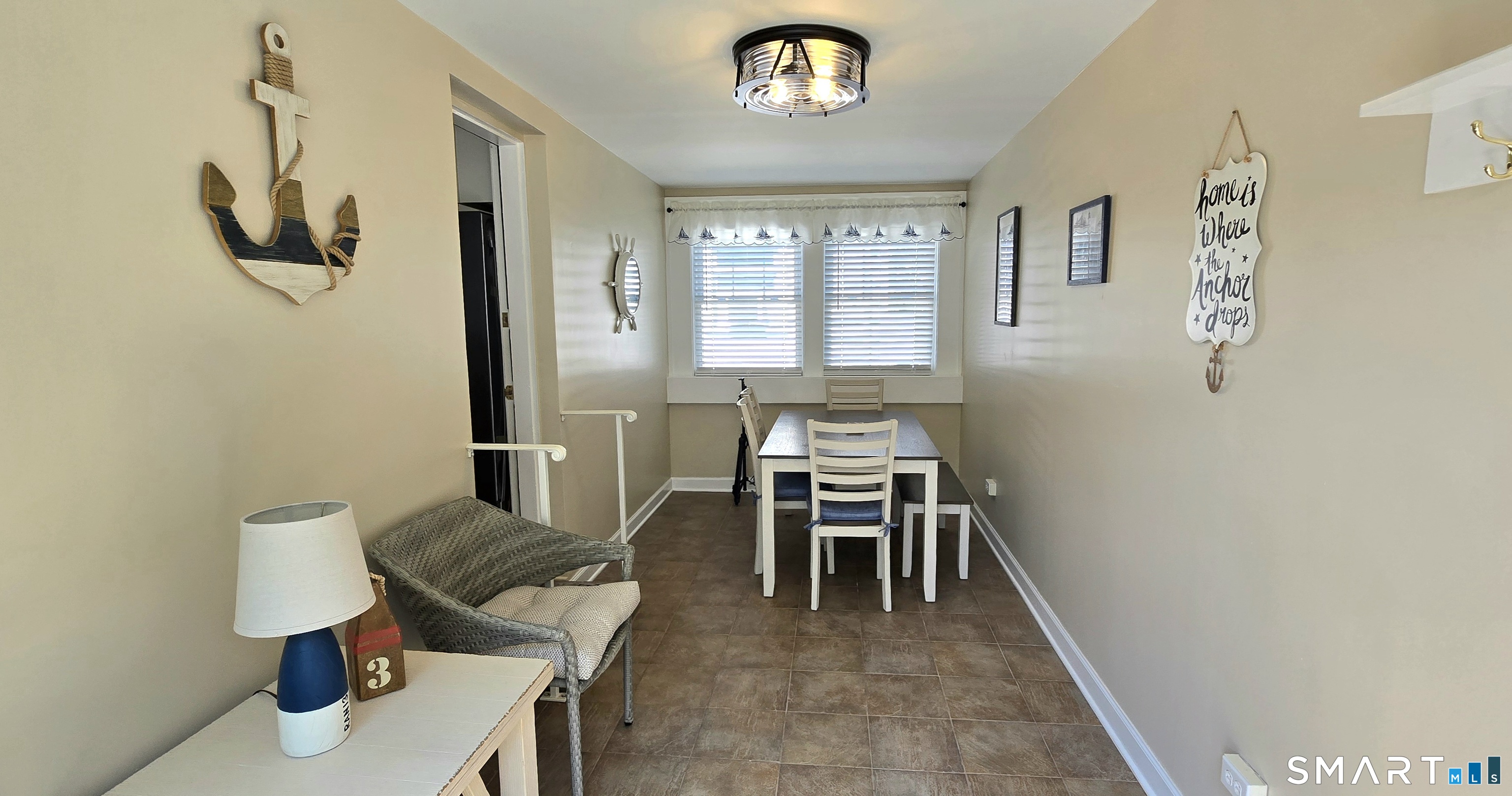 24 Shore West Drive Property Photo 5