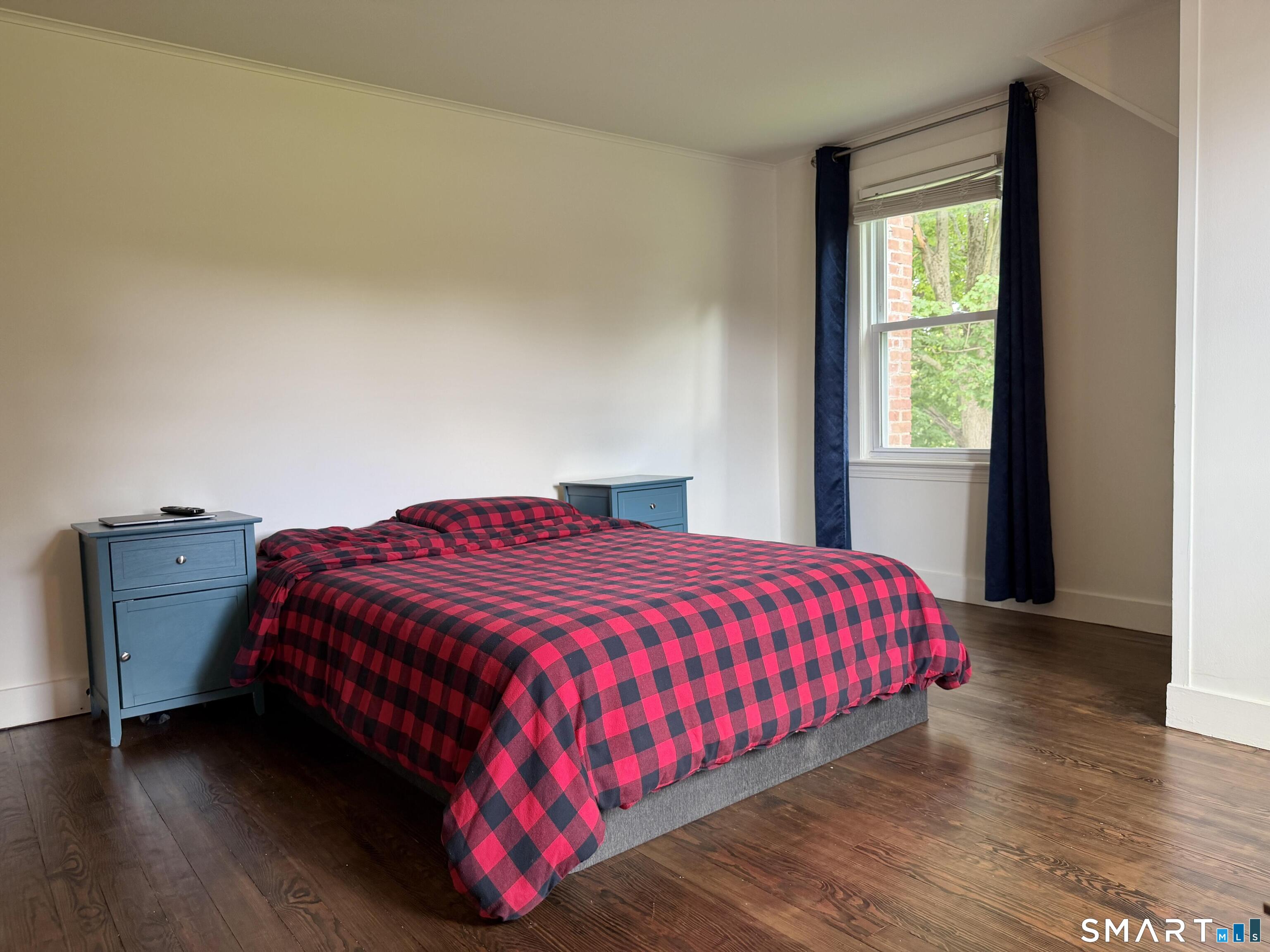 70 Gay Street Property Photo 15