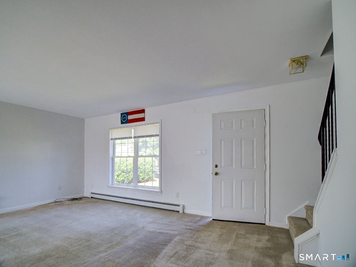 6 Mettler Street Property Photo 7
