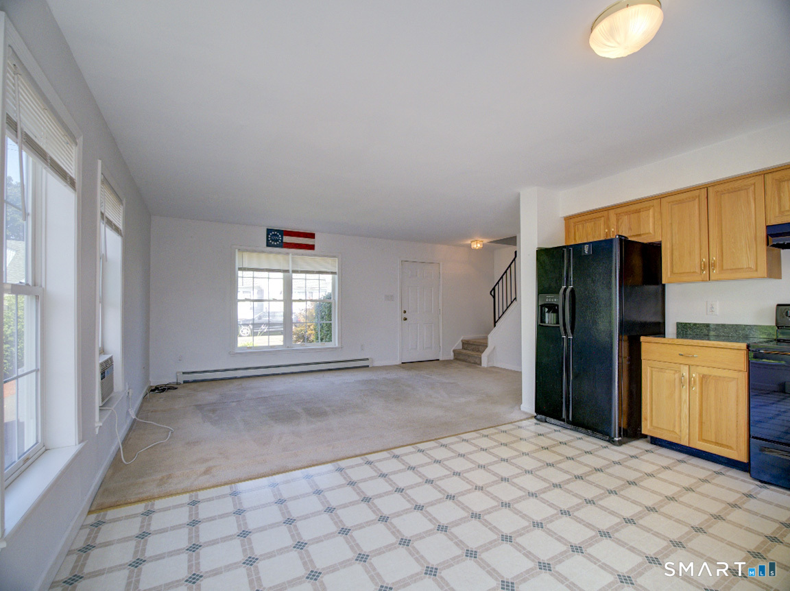 6 Mettler Street Property Photo 11