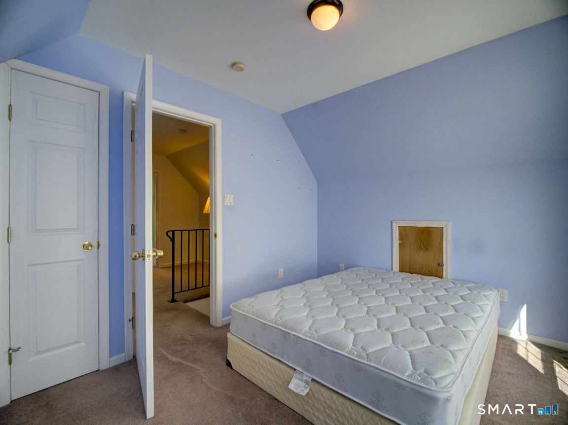 6 Mettler Street Property Photo 22