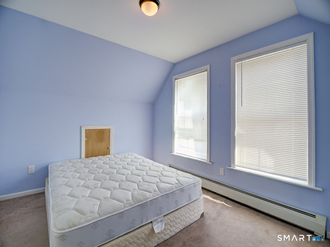 6 Mettler Street Property Photo 23