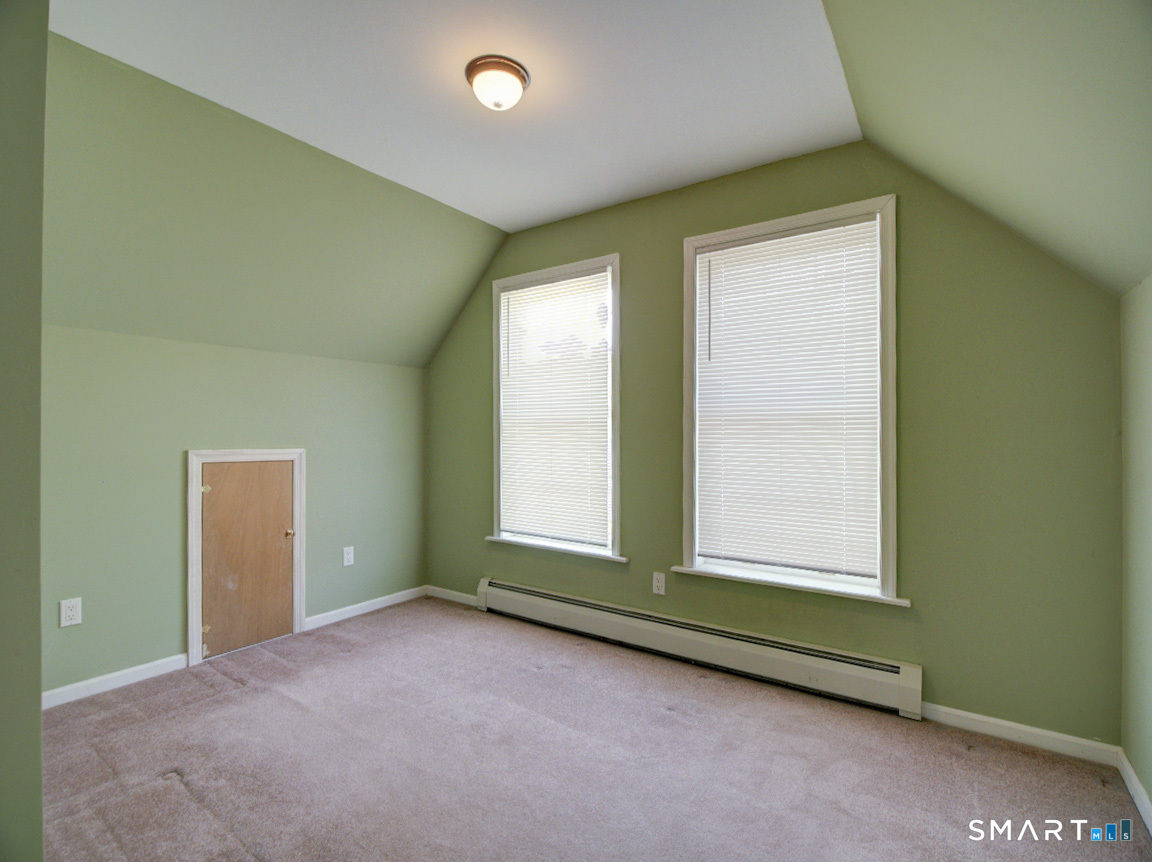 6 Mettler Street Property Photo 26