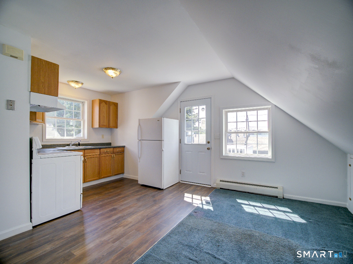 6 Mettler Street Property Photo 30