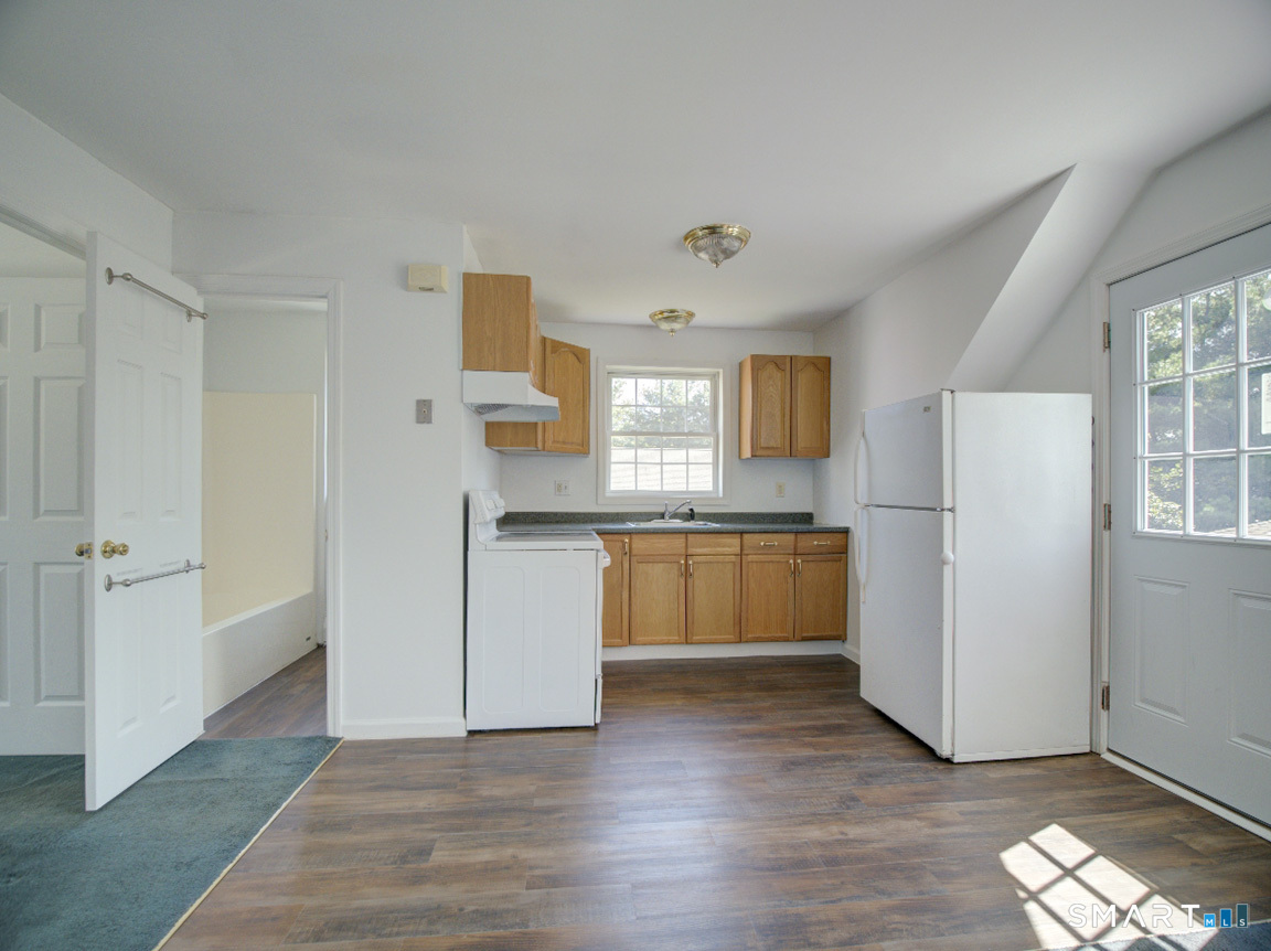 6 Mettler Street Property Photo 33