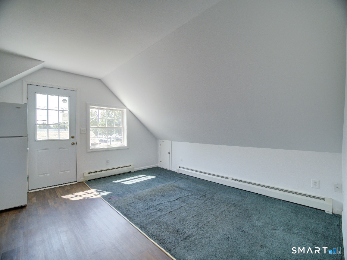 6 Mettler Street Property Photo 34