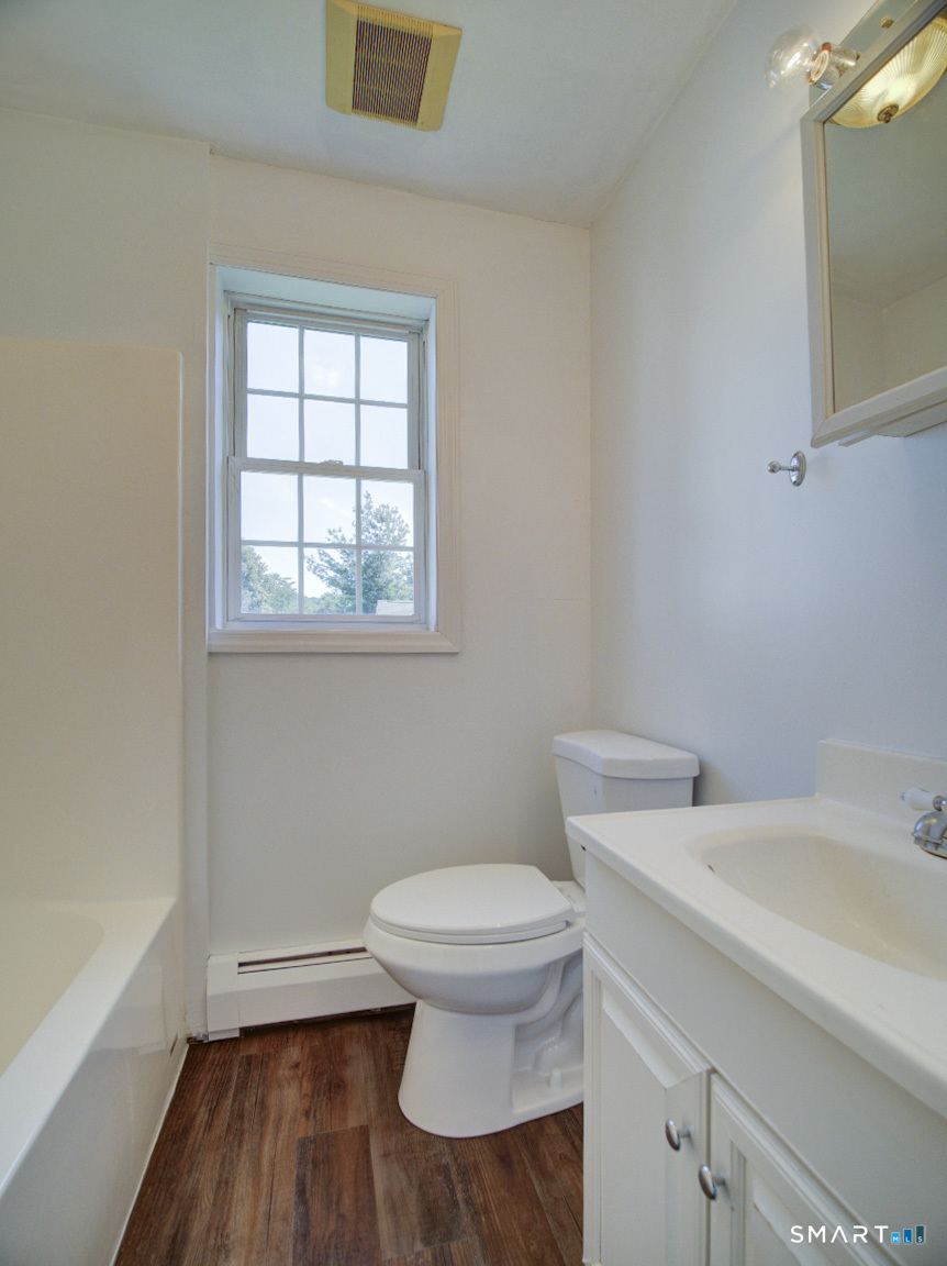 6 Mettler Street Property Photo 36
