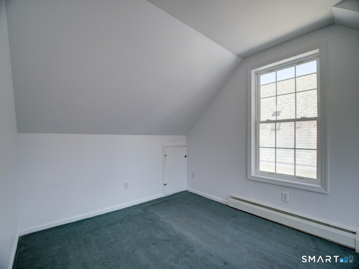 6 Mettler Street Property Photo 37
