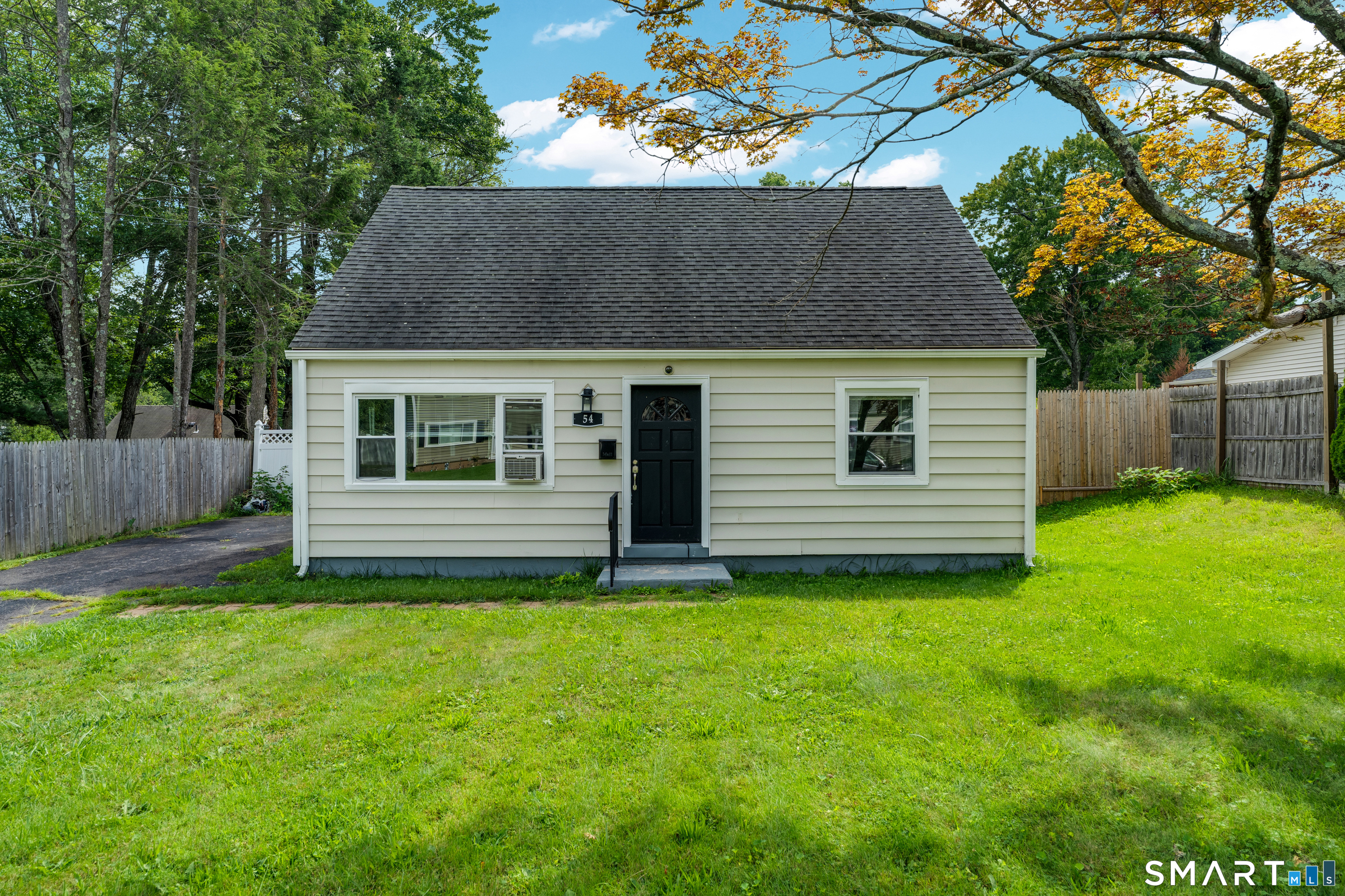 54 Helen Drive Property Photo 1