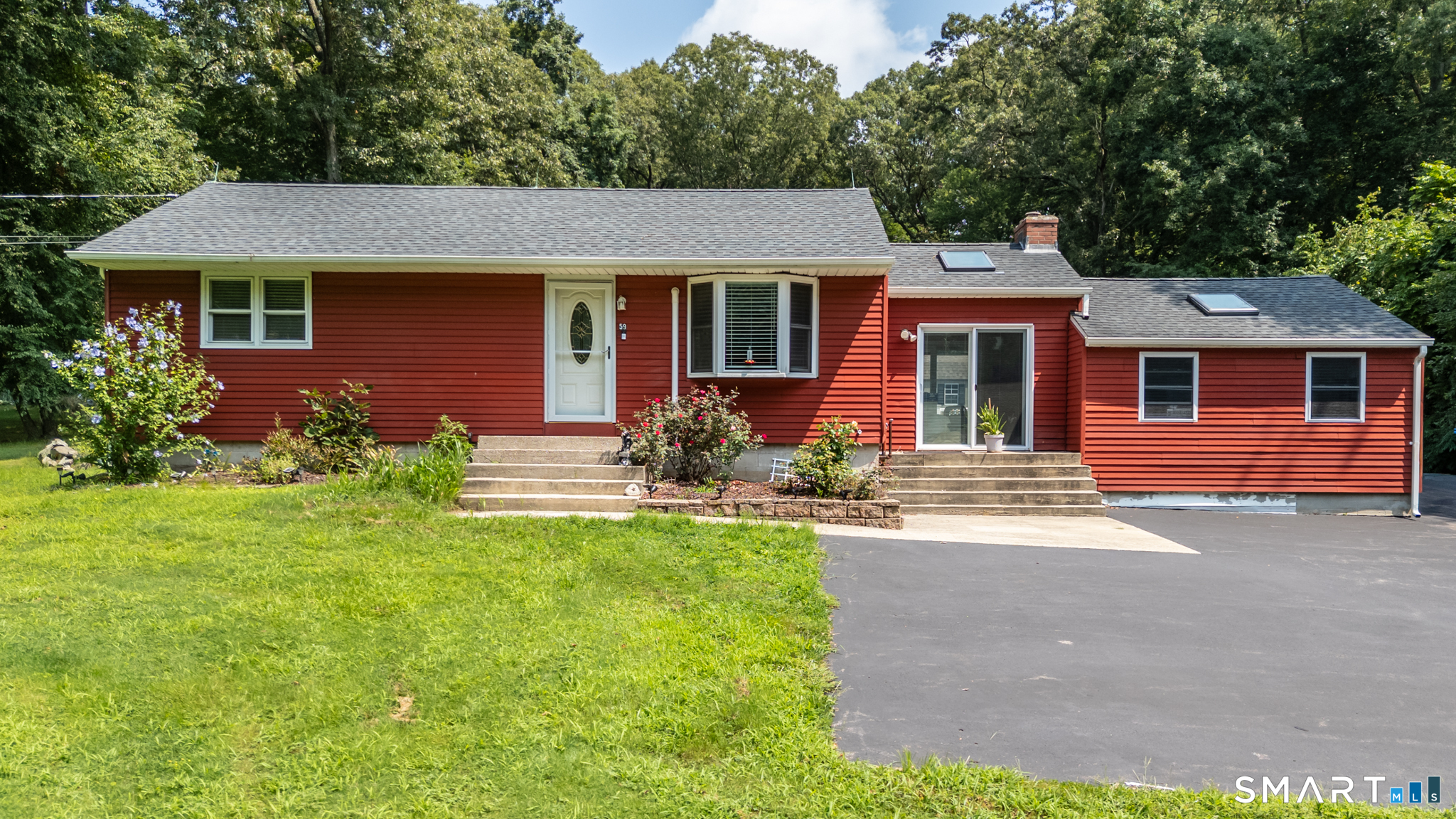 59 Wawecus Hill Road Property Photo 1