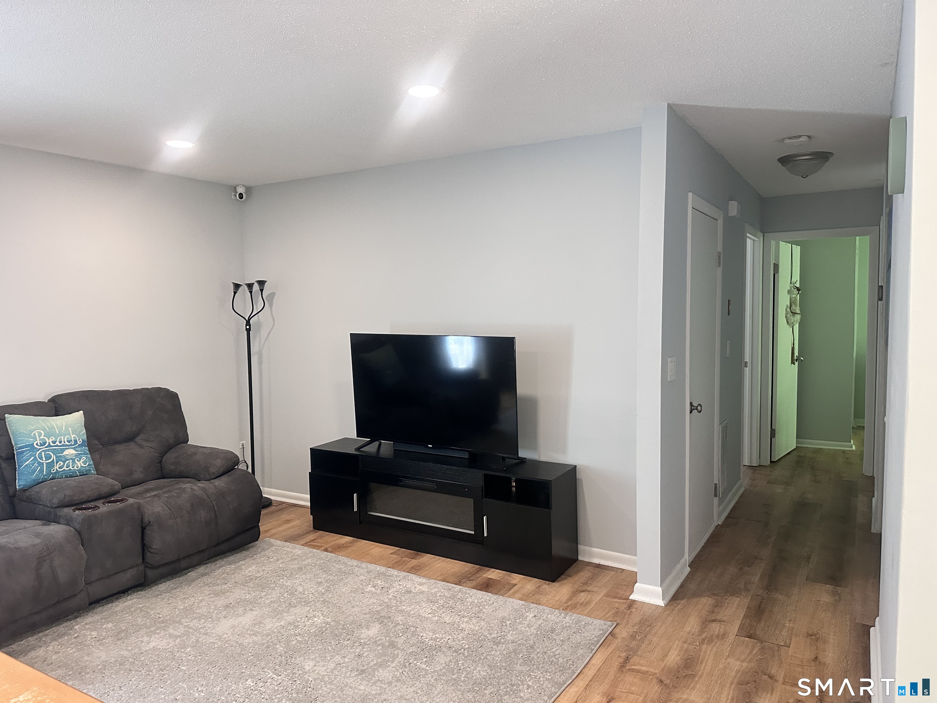 229 Branford 222 Road Property Photo 3